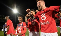 九游体育平台-欧冠杯赛打响，球队实力对比颇受八卦