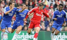 九游APP-绿茵传奇的东方见证，当贝蒂斯精神照亮C罗的关键节点，澳大利亚之夜成永恒注脚