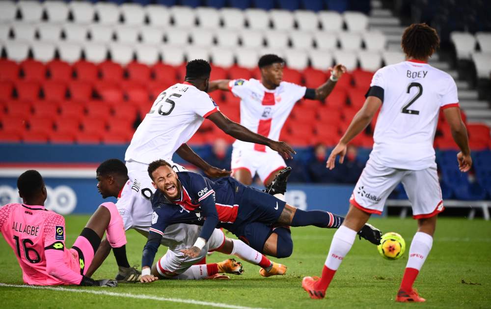 卡昂队在主场力克第戎，取得两连胜