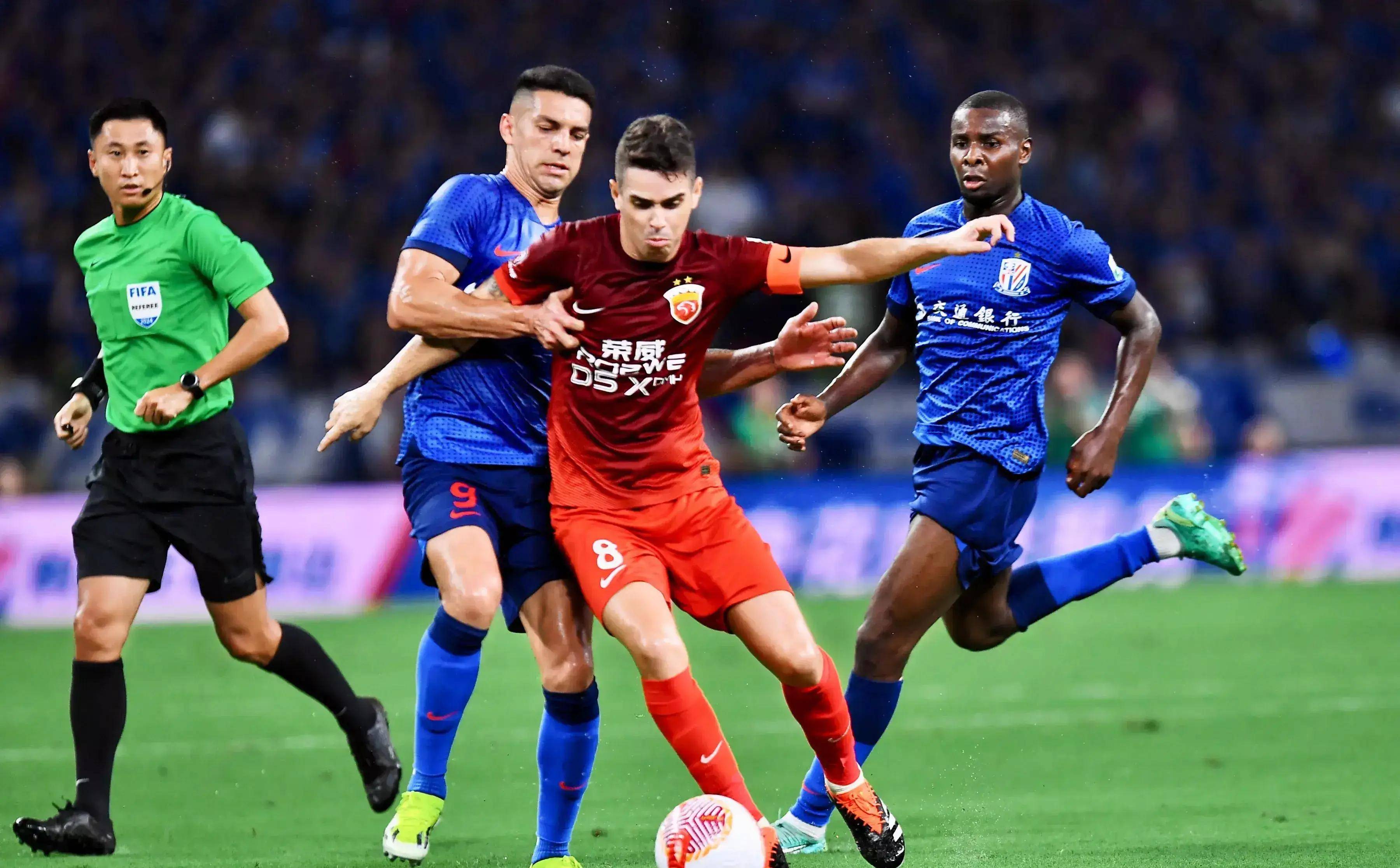 比赛紧张刺激，球队间的竞争愈发激烈的简单介绍