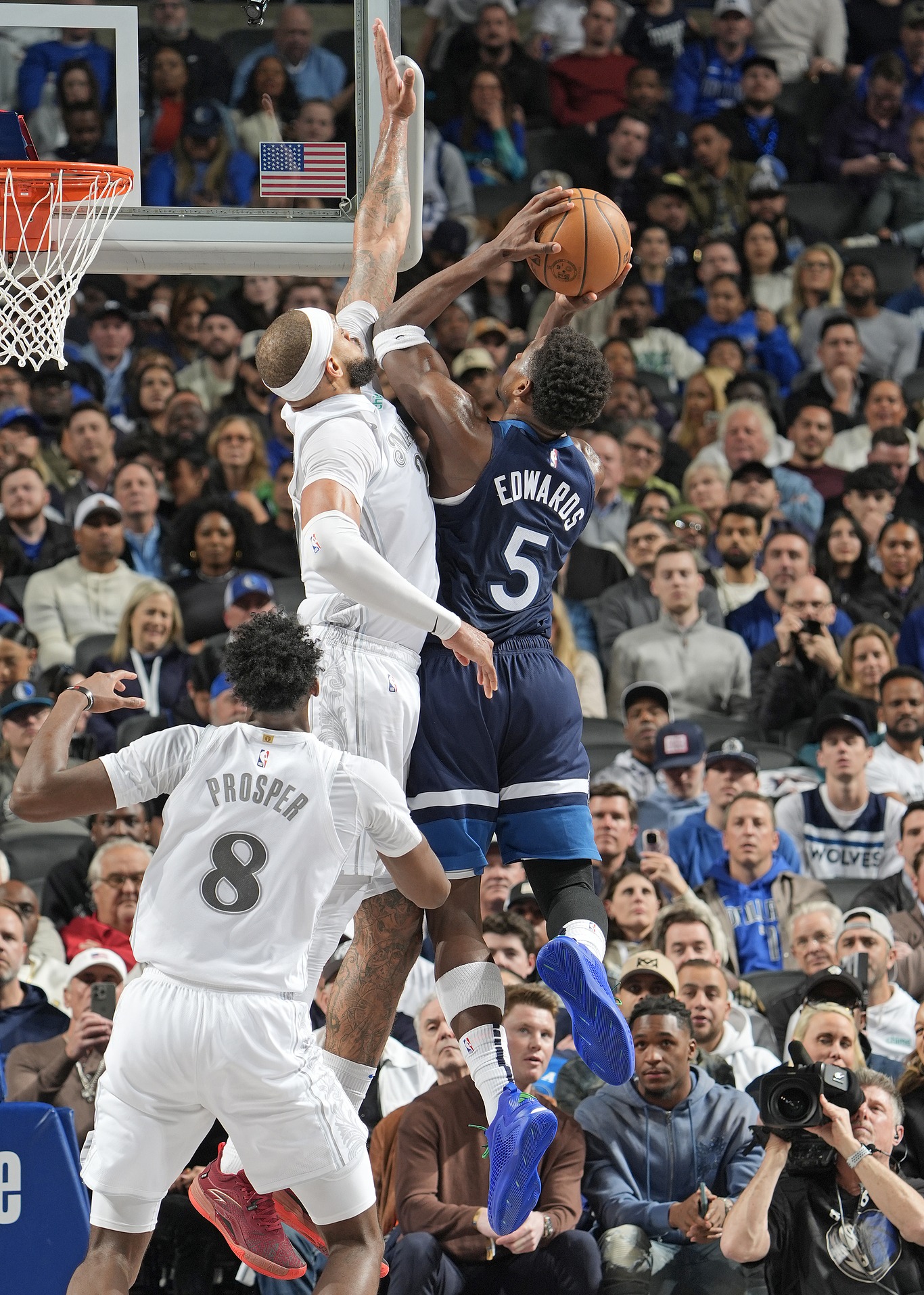 独行侠收获胜利后锋再砍准绝杀实力获认可的简单介绍