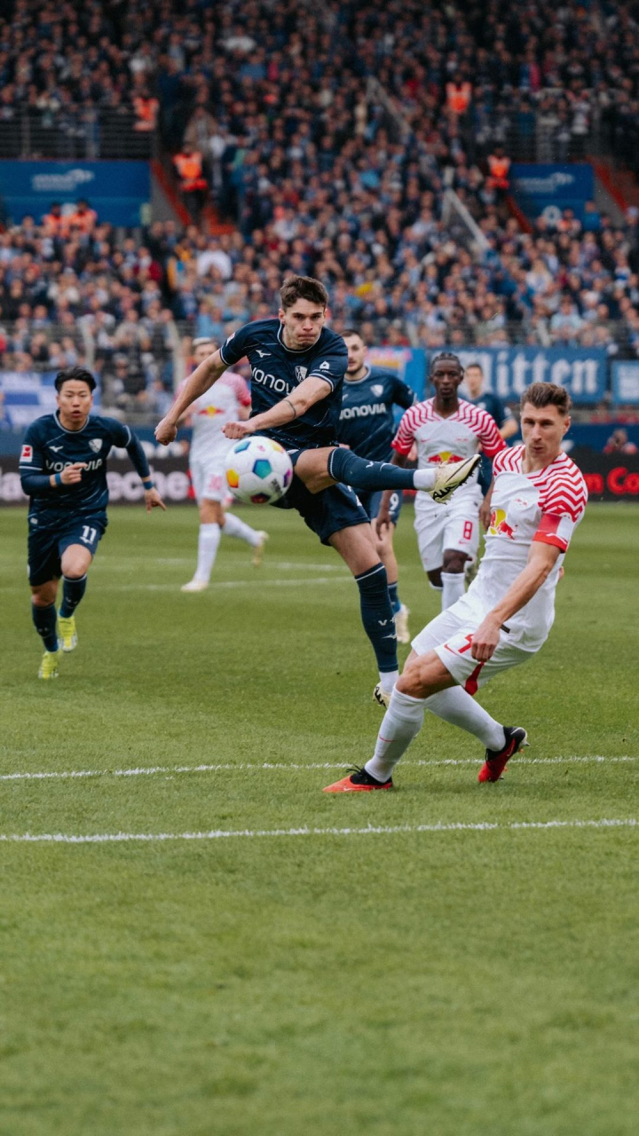 包含RB莱比锡新秀连续进球，成为球队大腿的词条