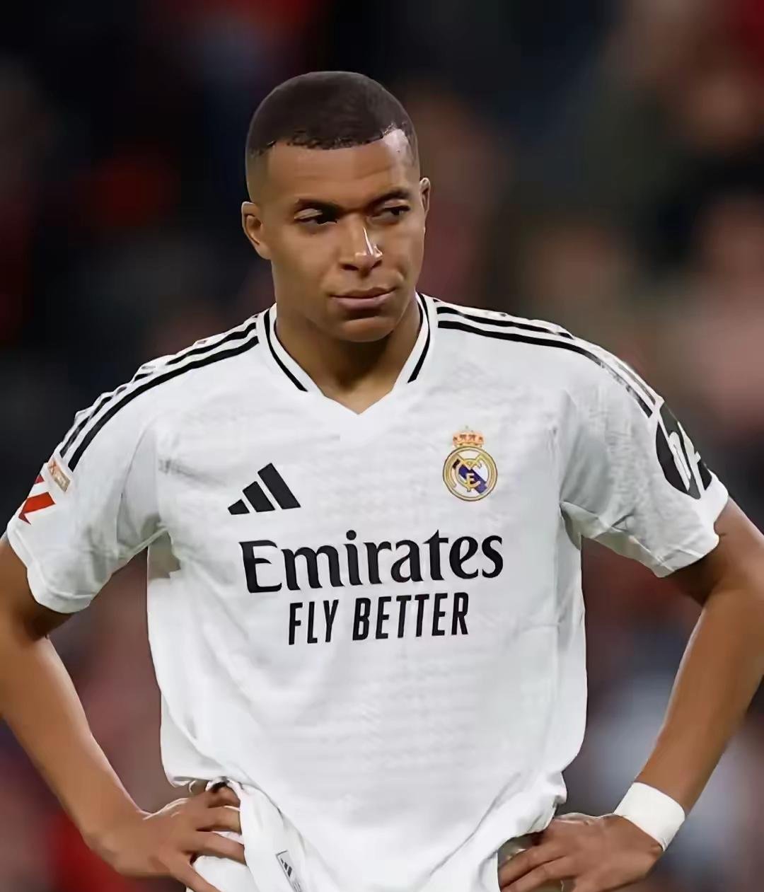 巴黎逆转土耳其,姆巴佩爆发神勇 巴黎逆转土耳其,姆巴佩爆发神勇