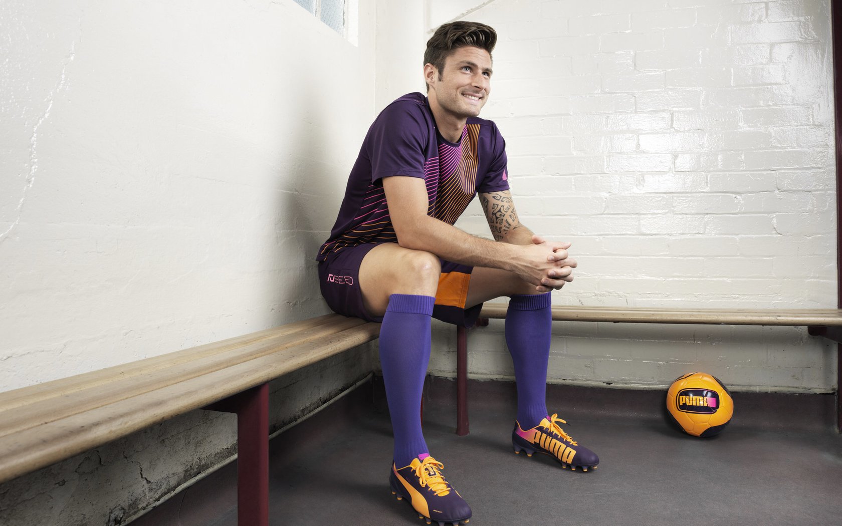 奥运周期关键战,丹麦终结几内亚黑马之路,焦点战背后的战略启示