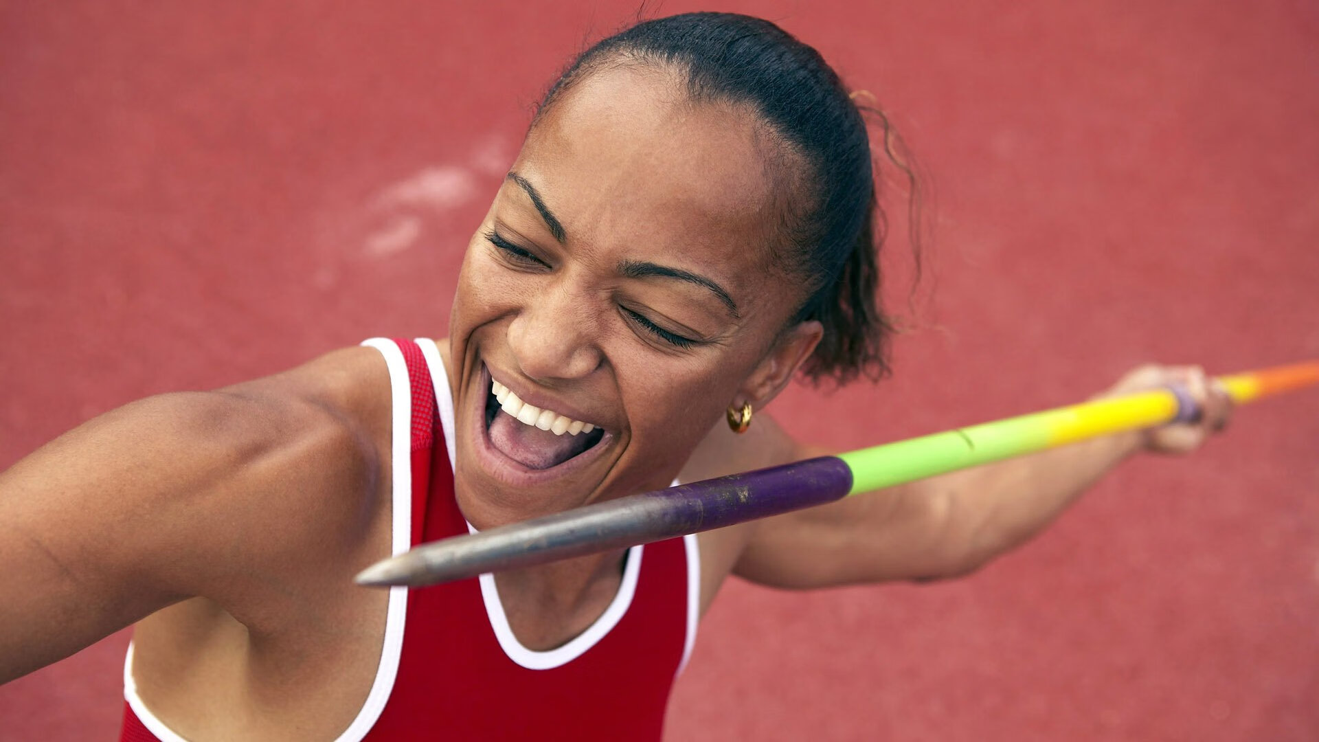 法网碾压温网，辛纳高光表现背后的红土革命